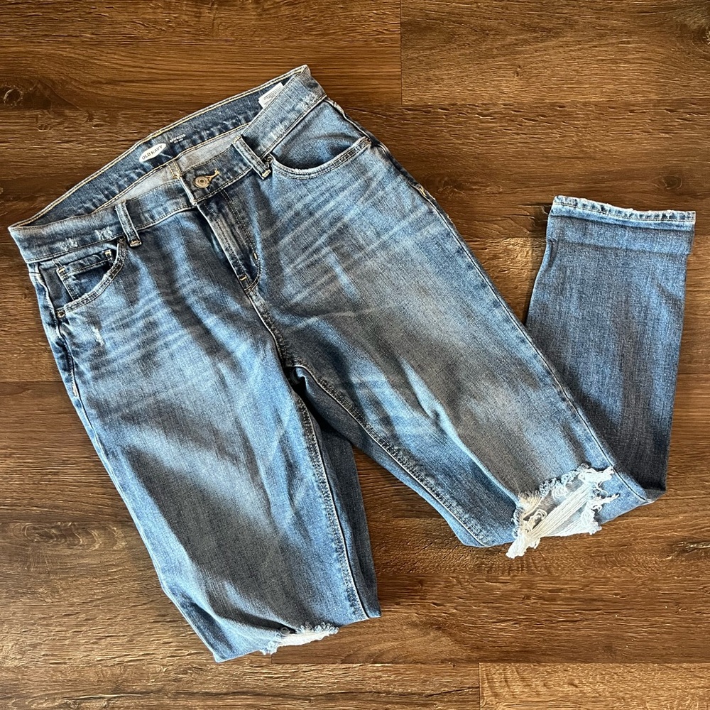 🎉 BOGO free 🎉 Mid-rise Boyfriend Jeans